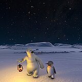 Ein  Eisbär mit einer Laterne in der Hand und ein  Pinguin laufen nebeneinander auf einer Eisscholle (animiert).