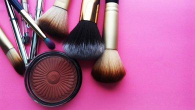 Farb- und Make-up-Beratung Farb- und Make-up-Beratung