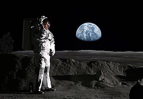 Mit WAS IST WAS zur Mondmission Mit WAS IST WAS zur Mondmission