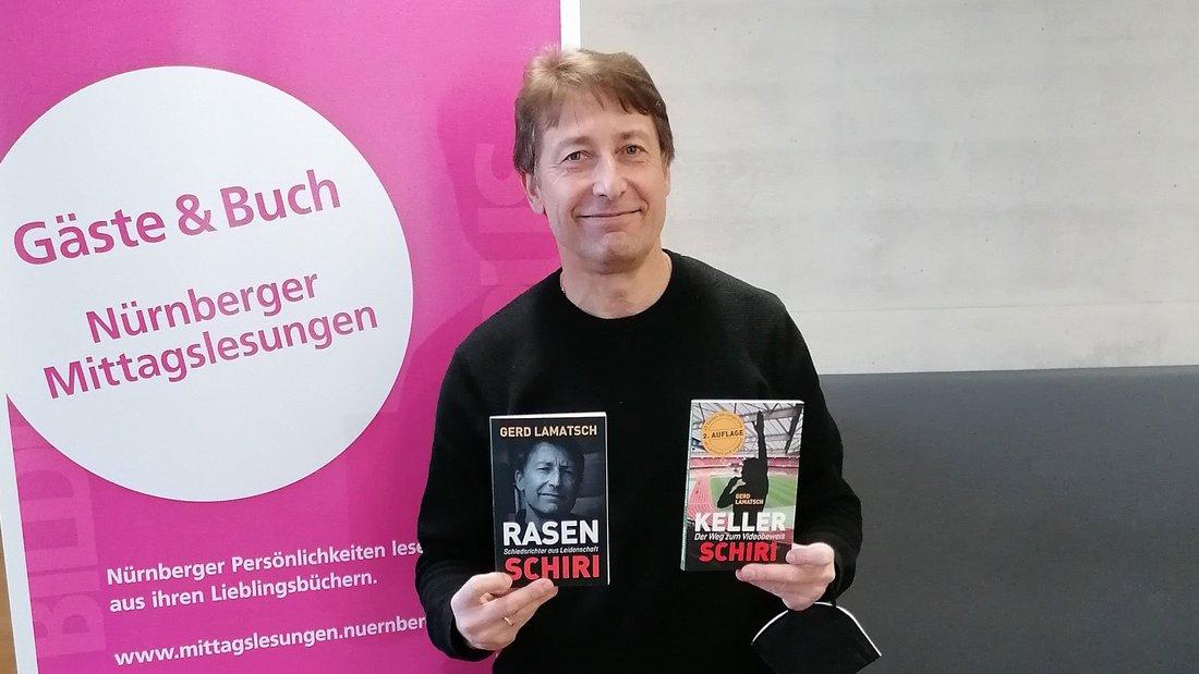 Autor Gerd Lamatsch bei den Nürnberger Mittagslesungen